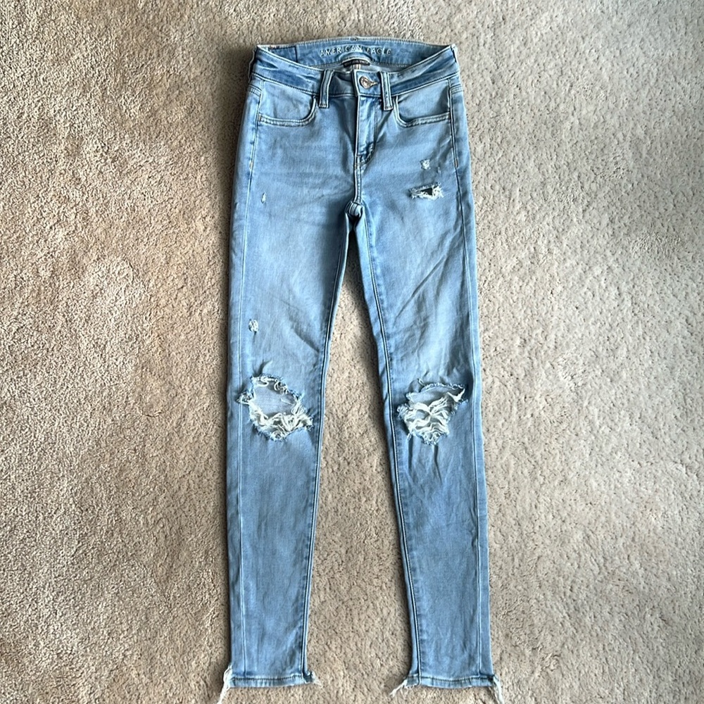 American Eagle Distressed Skinny Jeans Size 00